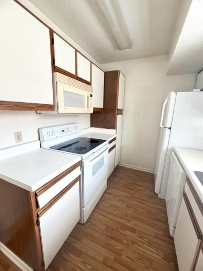728 W San Antonio Street Lockhart TX 78644