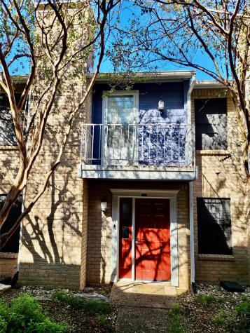 824 Banister Lane Austin TX 78704