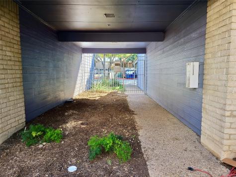 824 Banister Lane Austin TX 78704