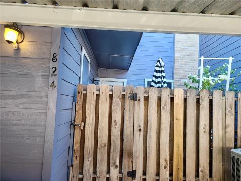 824 Banister Lane Austin TX 78704