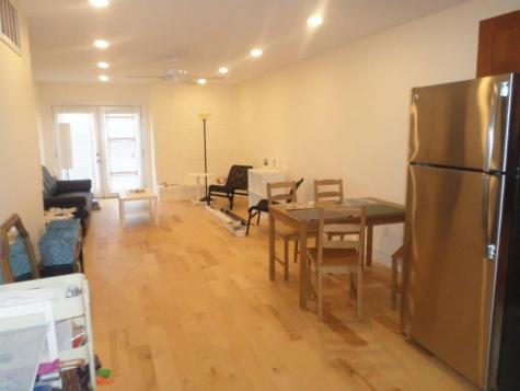 909 Reinli Street Austin TX 78751
