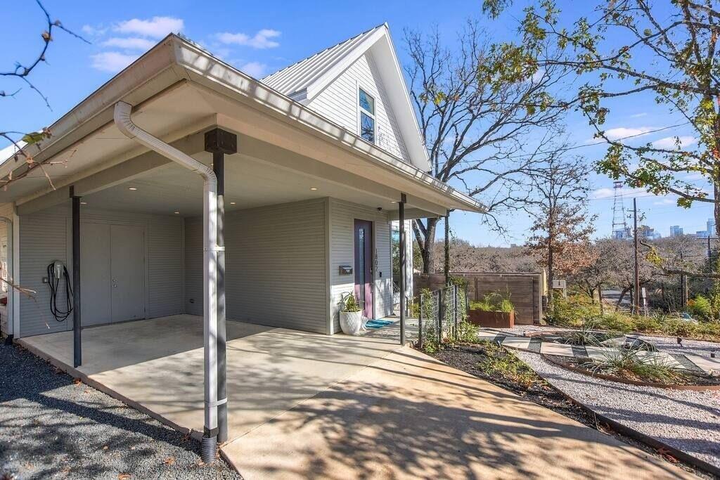 1802 W 10th Street Austin TX 78703