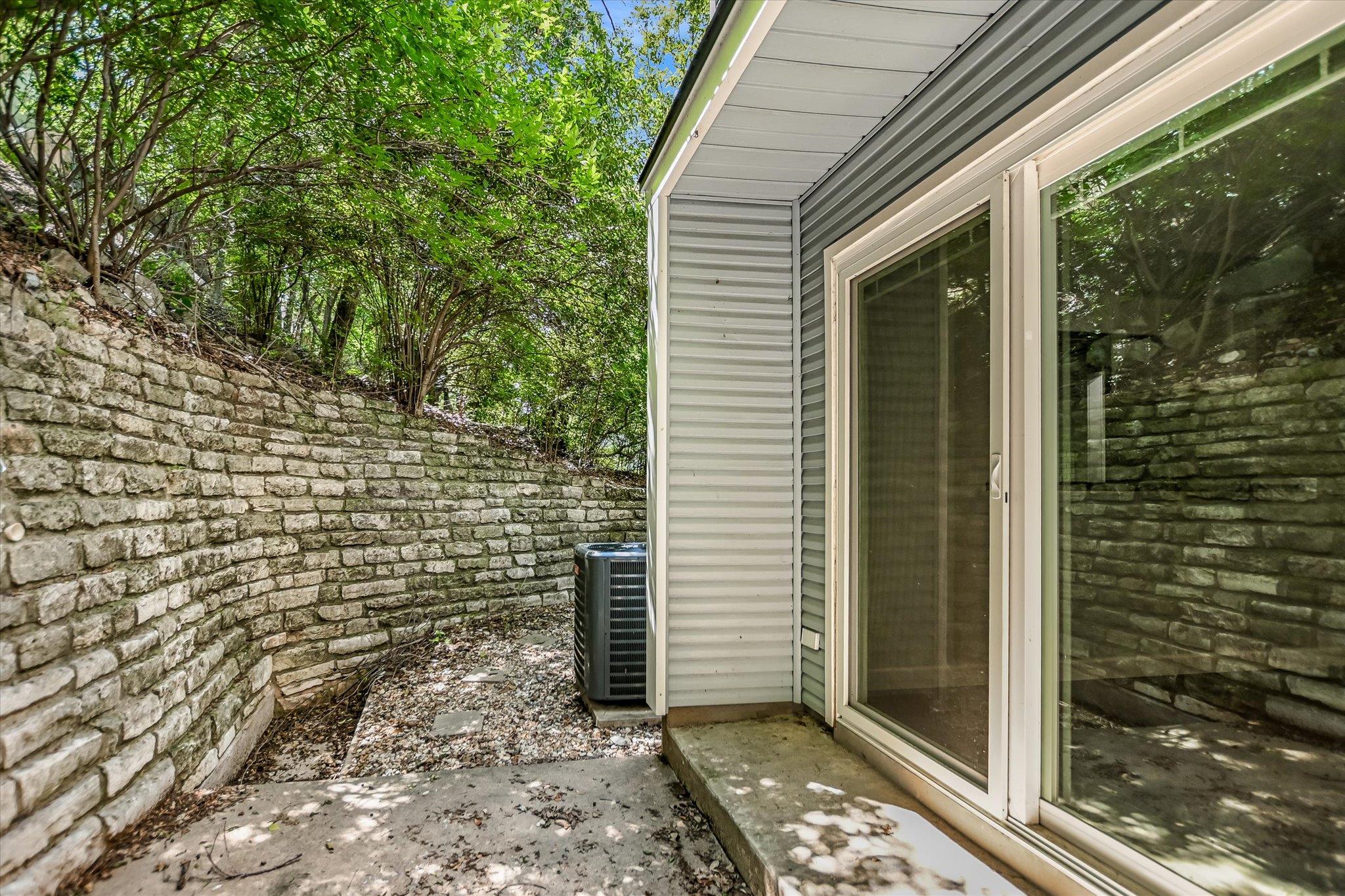 6727 Old Quarry Lane Austin TX 78731