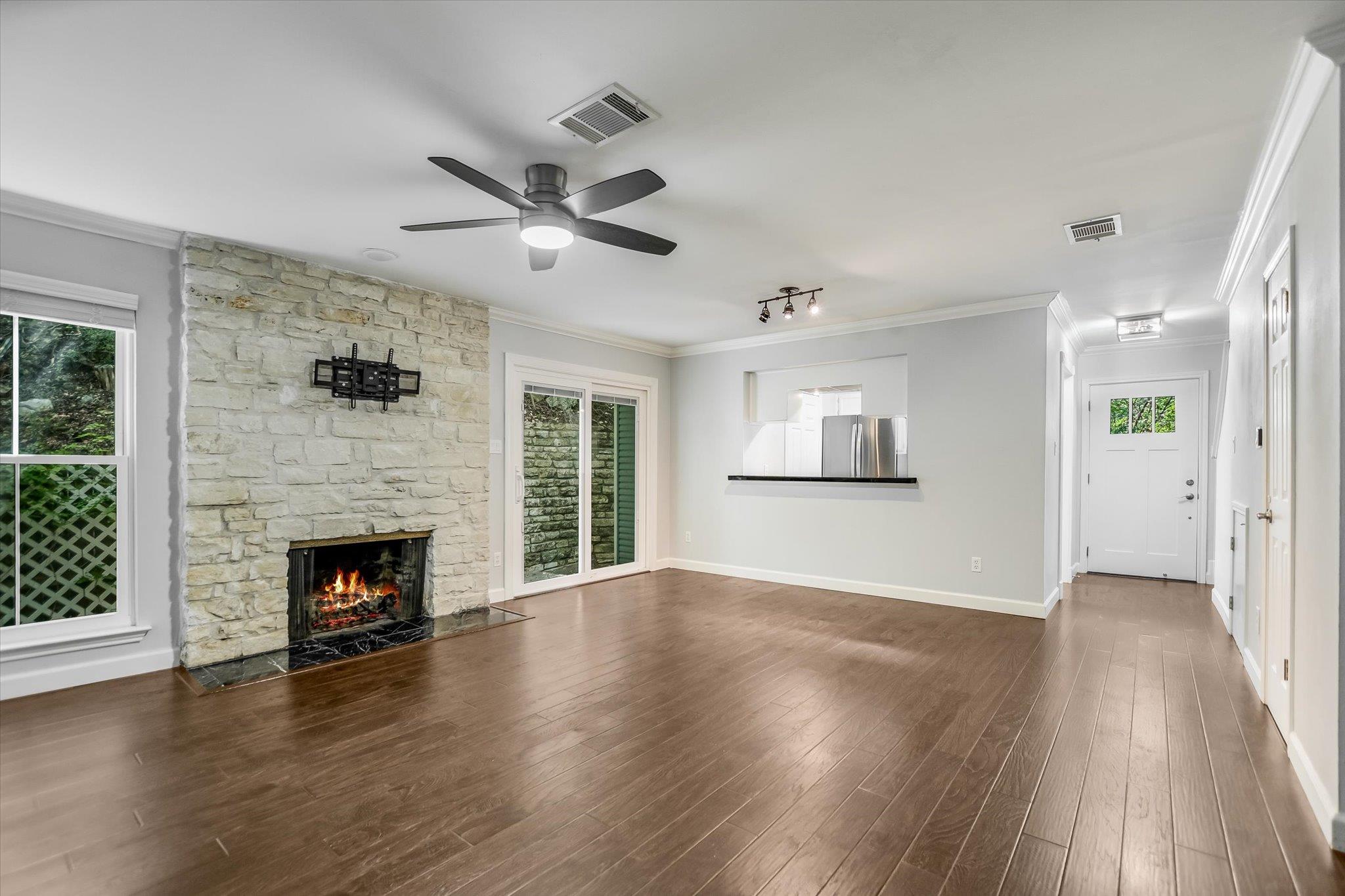 6727 Old Quarry Lane Austin TX 78731