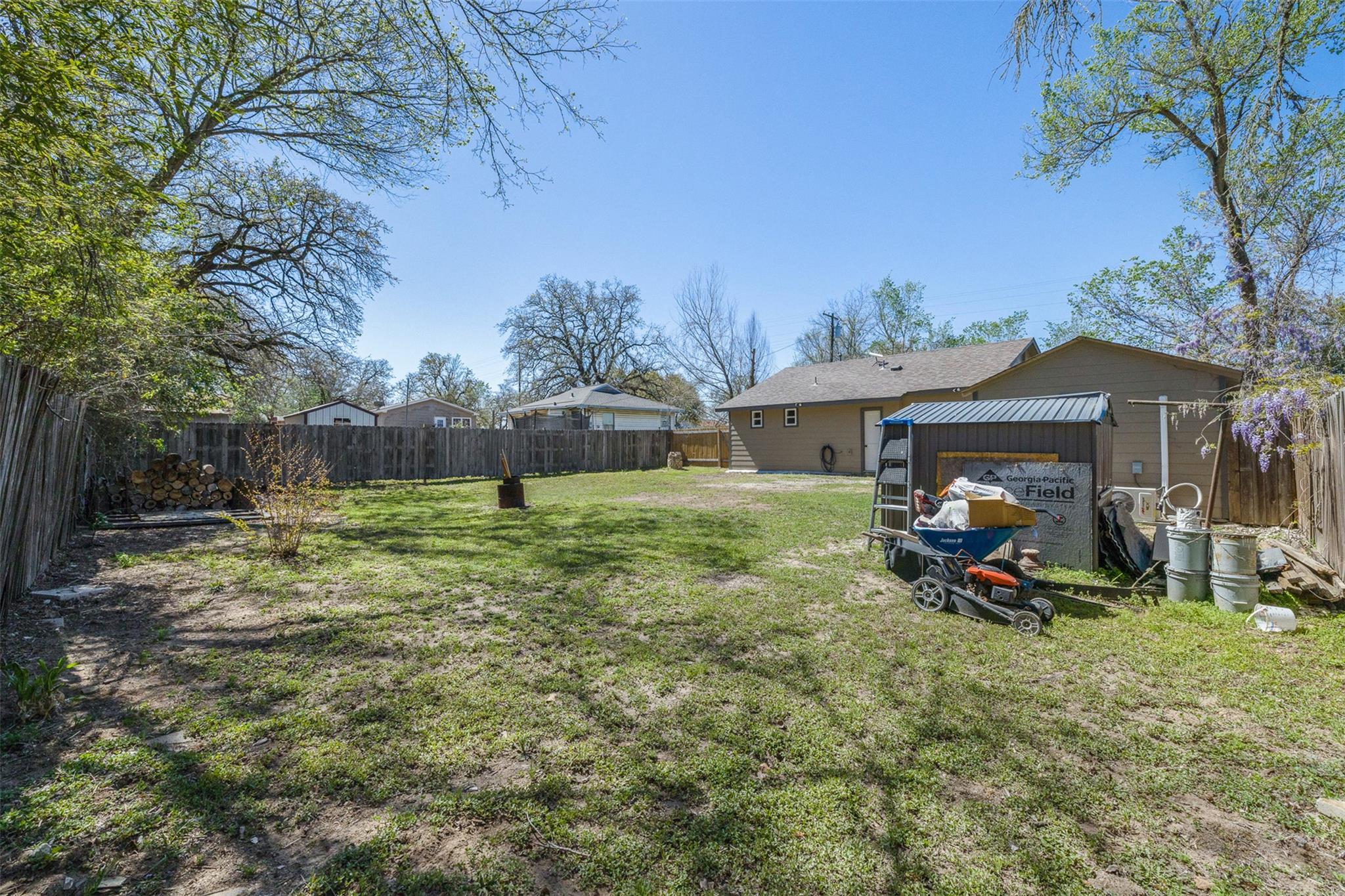 823 Hickory Street Rockdale TX 76567