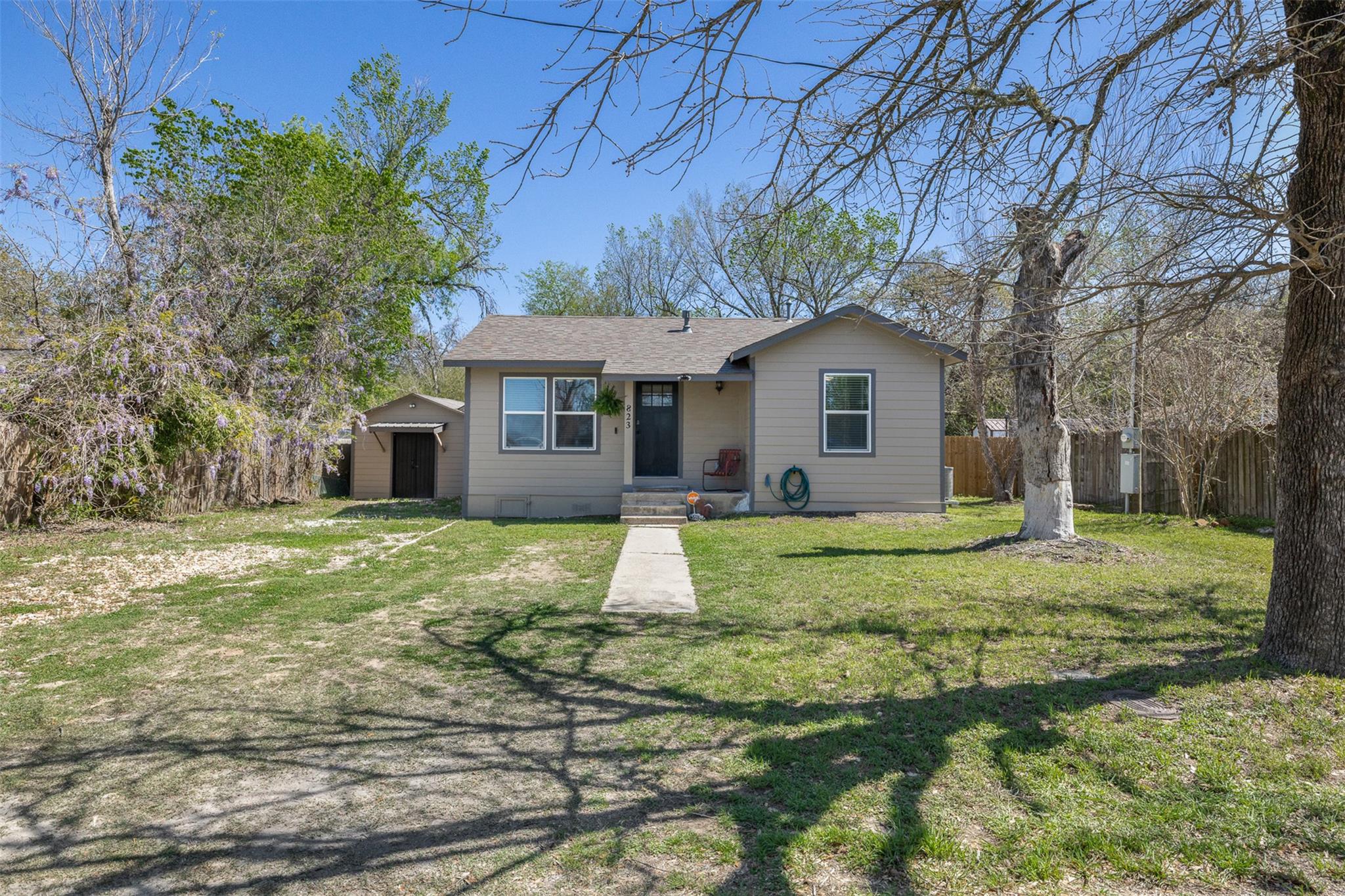 823 Hickory Street Rockdale TX 76567