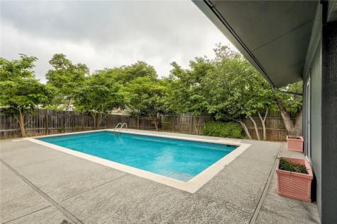 12401 Knoll Ridge Drive Austin TX 78758