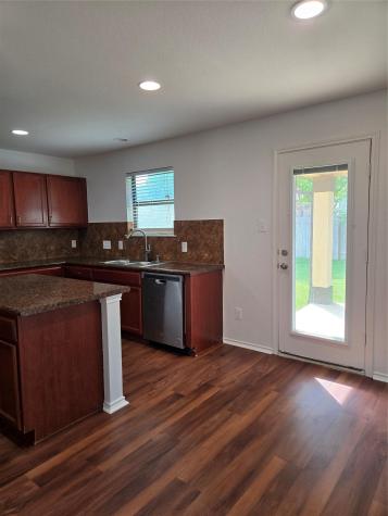 1124 Hyde Park Drive Round Rock TX 78665