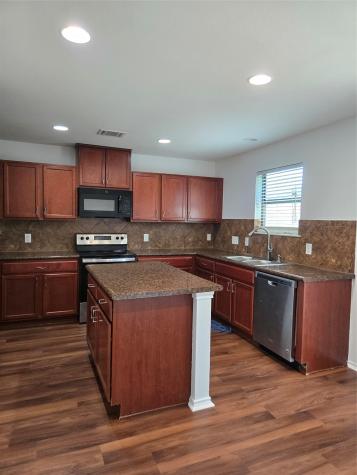 1124 Hyde Park Drive Round Rock TX 78665