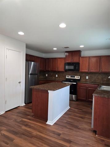 1124 Hyde Park Drive Round Rock TX 78665