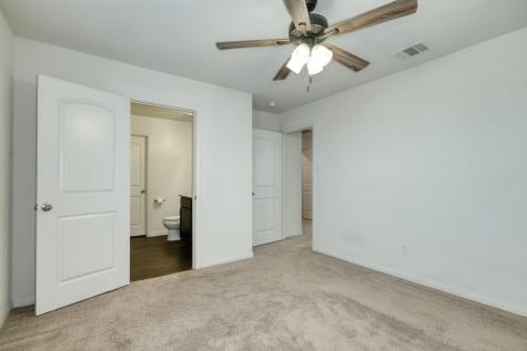 5033 Cressler Lane Jarrell TX 76537