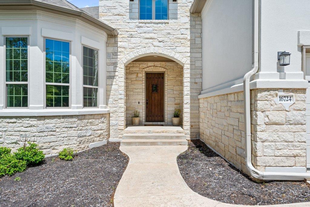 16724 Cory Cactus Drive Austin TX 78738