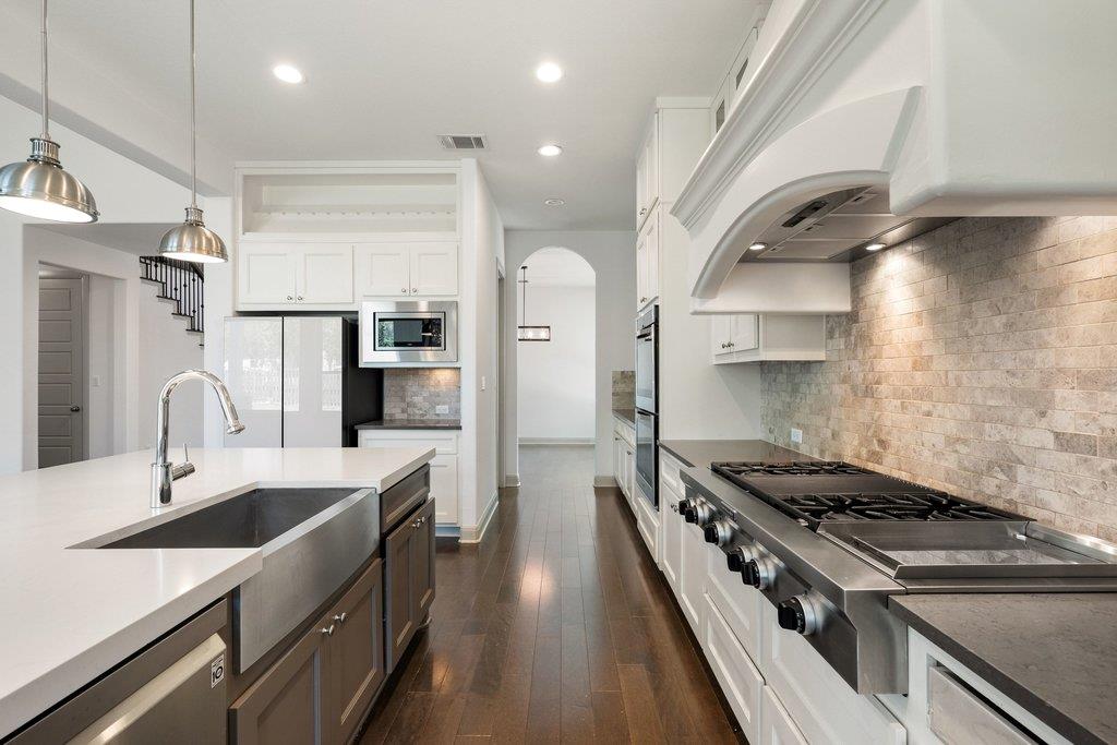 16724 Cory Cactus Drive Austin TX 78738