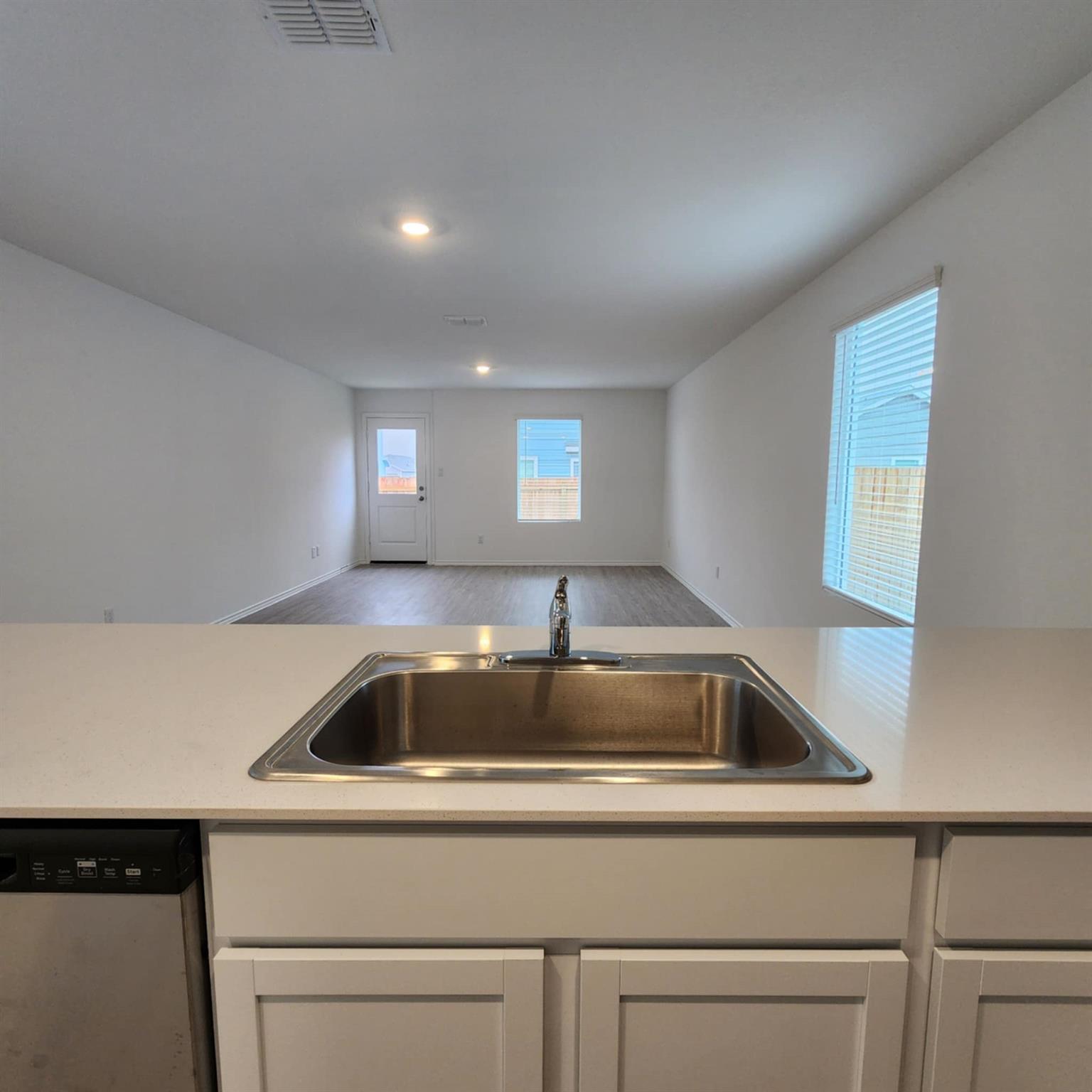 543 Commander Abbott Drive Jarrell TX 76537