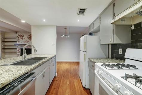 1302 E Saint Johns Avenue Austin TX 78752