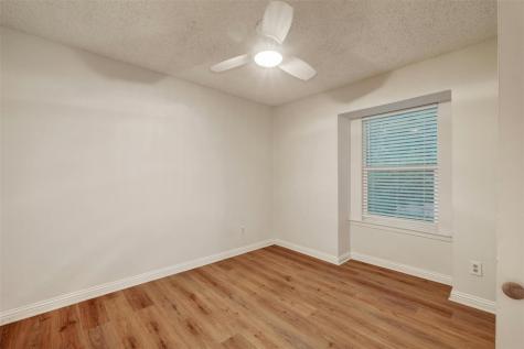 1302 E Saint Johns Avenue Austin TX 78752