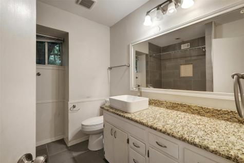 1302 E Saint Johns Avenue Austin TX 78752