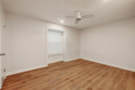 1302 E Saint Johns Avenue Austin TX 78752