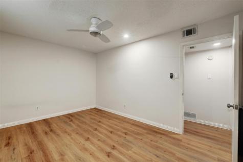 1302 E Saint Johns Avenue Austin TX 78752