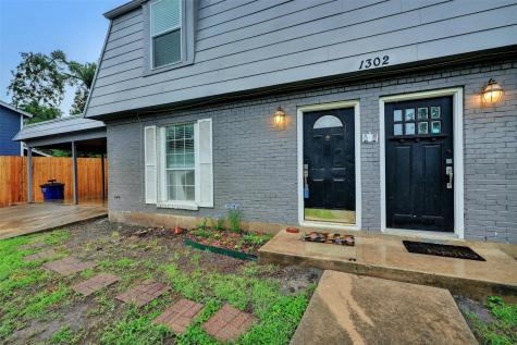 1302 E Saint Johns Avenue Austin TX 78752