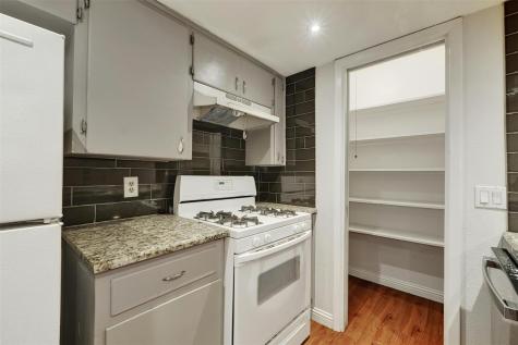 1302 E Saint Johns Avenue Austin TX 78752