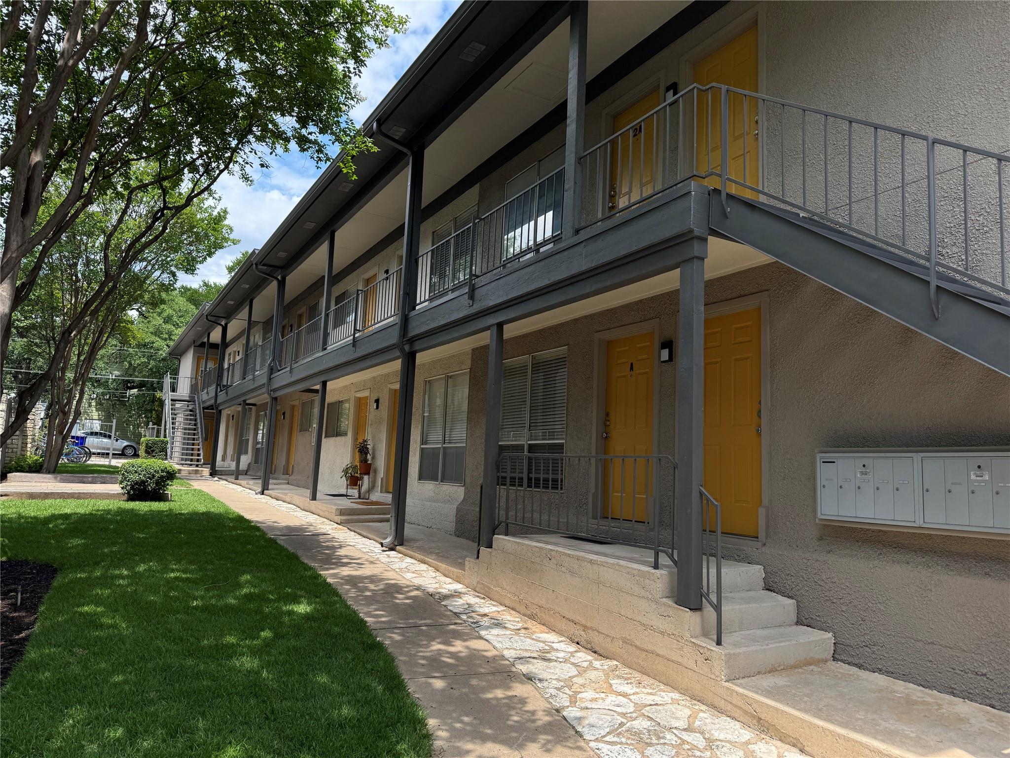 304 E 34th Street Austin TX 78705