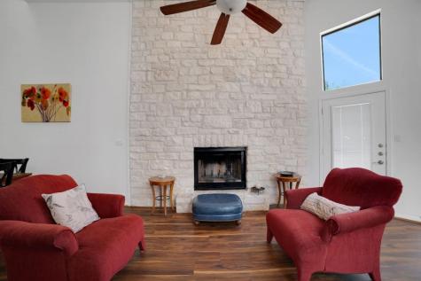 1 Crystal Springs Court The Hills TX 78738