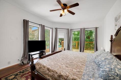 1 Crystal Springs Court The Hills TX 78738