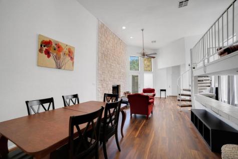 1 Crystal Springs Court The Hills TX 78738