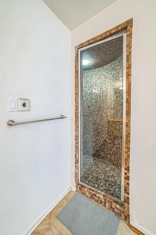 1 Crystal Springs Court The Hills TX 78738