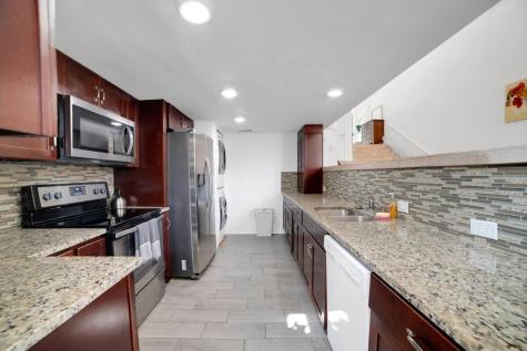 1 Crystal Springs Court The Hills TX 78738