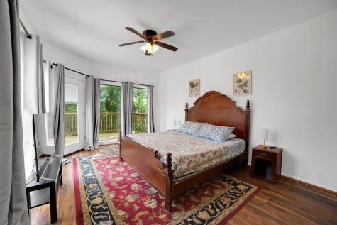1 Crystal Springs Court The Hills TX 78738