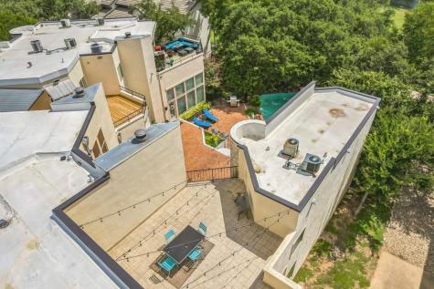 1 Crystal Springs Court The Hills TX 78738