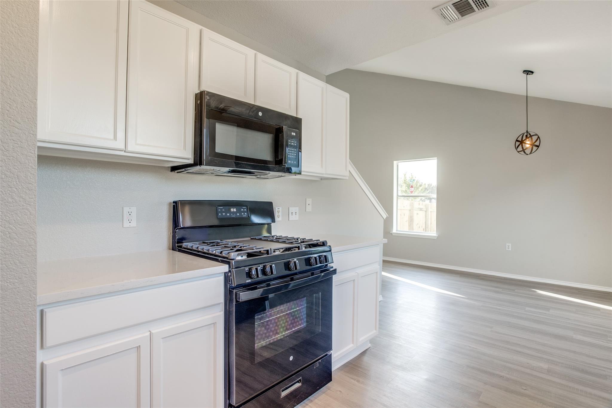 13145 Briarcreek Loop Manor TX 78653