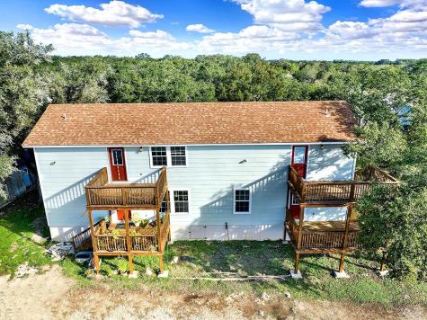 207 Oakwood Loop San Marcos TX 78666