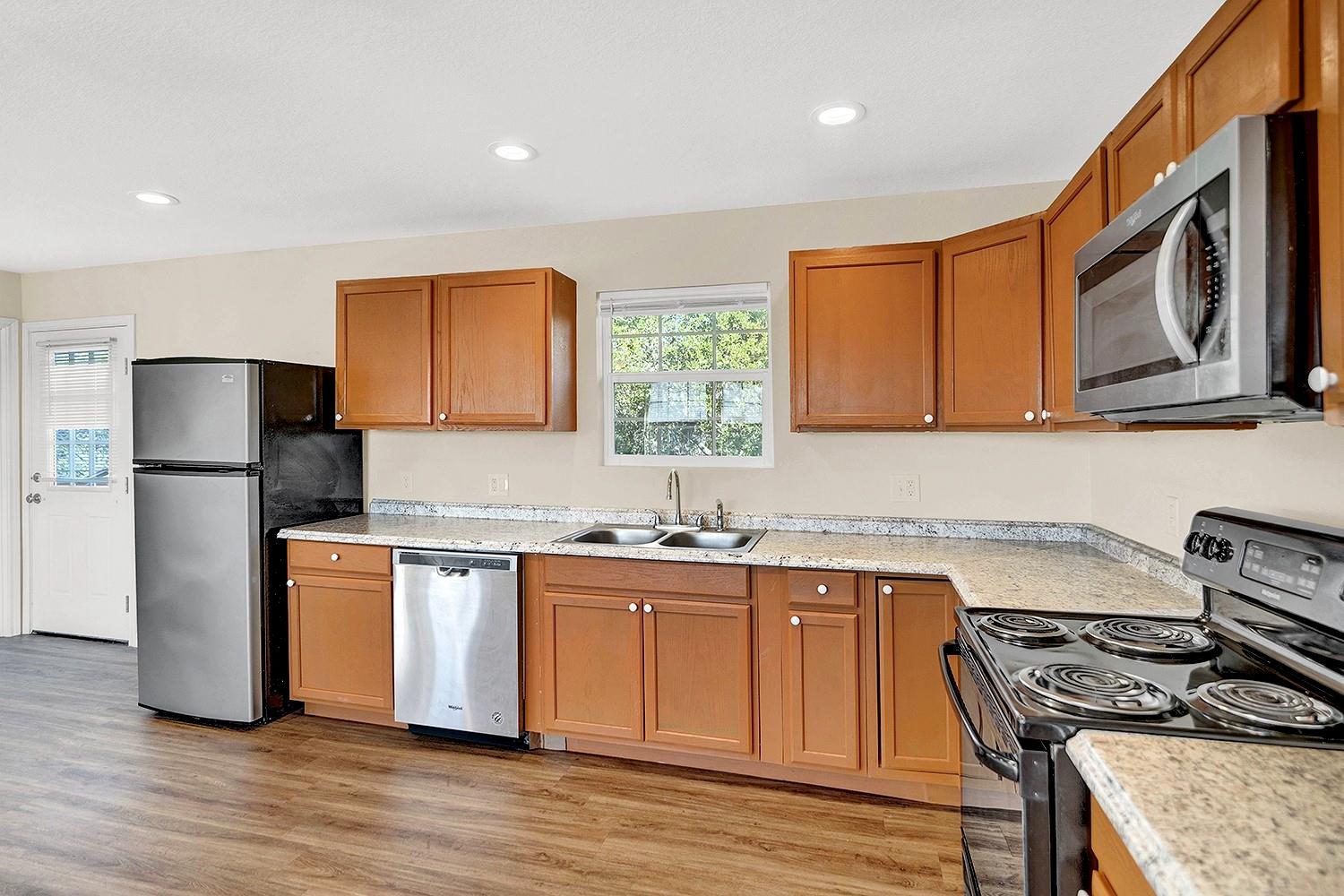 207 Oakwood Loop San Marcos TX 78666