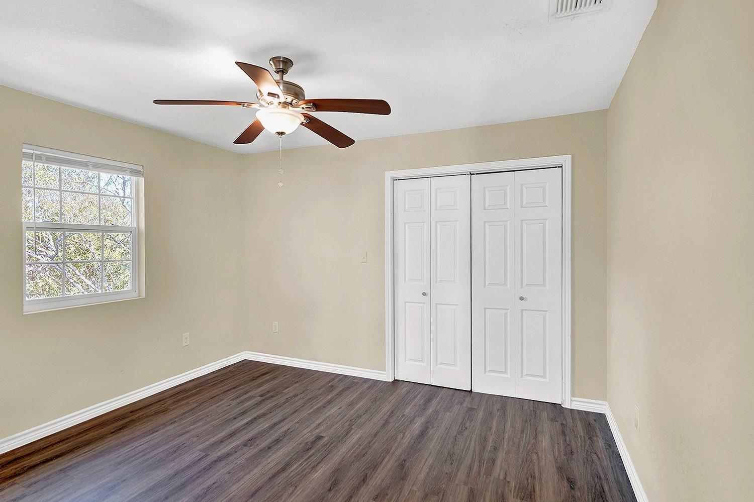 207 Oakwood Loop San Marcos TX 78666