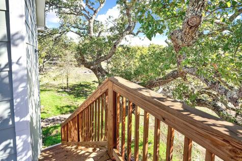 207 Oakwood Loop San Marcos TX 78666