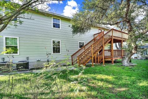 207 Oakwood Loop San Marcos TX 78666