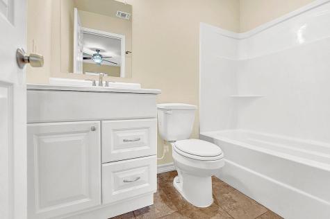 207 Oakwood Loop San Marcos TX 78666