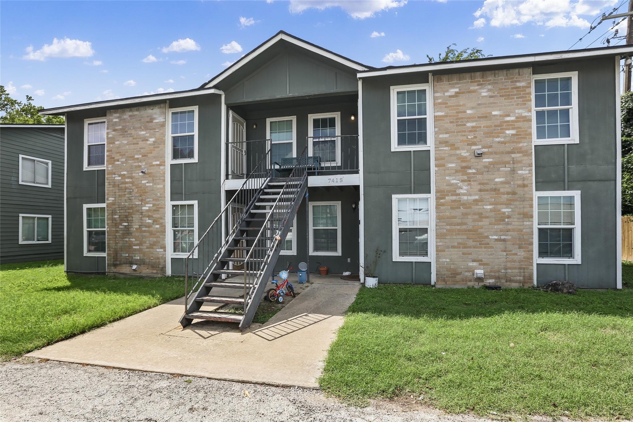 7417 Vintage Hills Drive Austin TX 78723