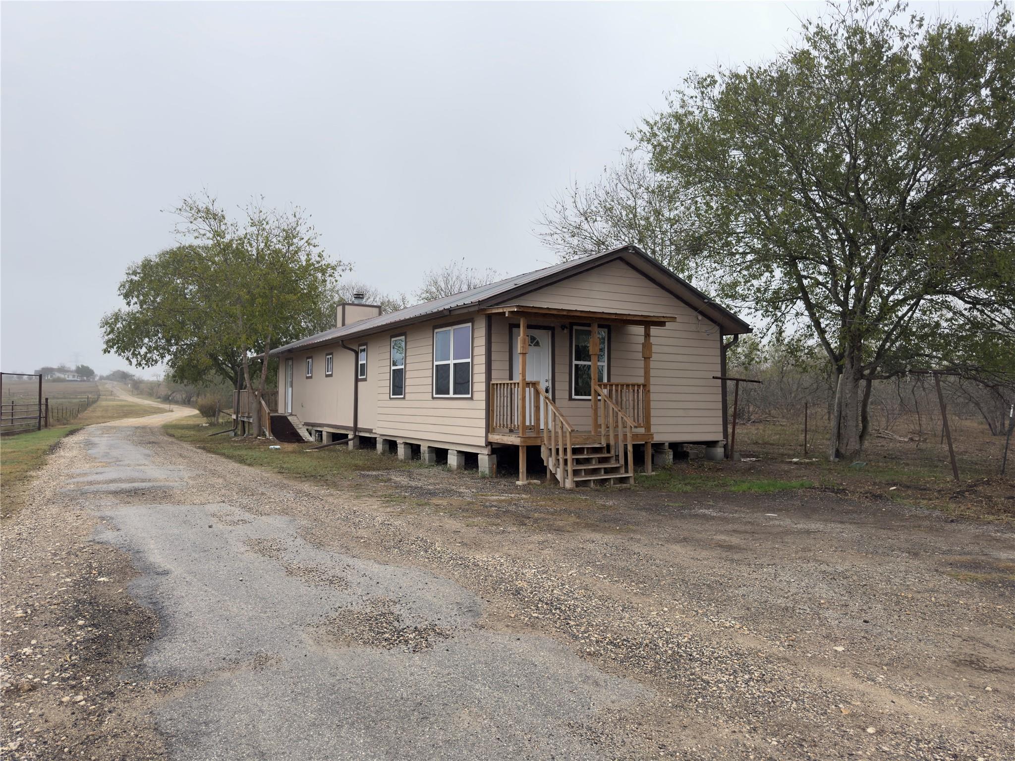 100 Simmons Family Farm Road Lockhart TX 78644