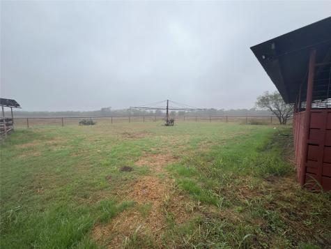 100 Simmons Family Farm Road Lockhart TX 78644