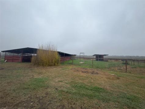 100 Simmons Family Farm Road Lockhart TX 78644