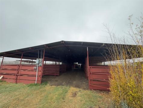 100 Simmons Family Farm Road Lockhart TX 78644