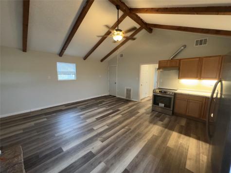 100 Simmons Family Farm Road Lockhart TX 78644