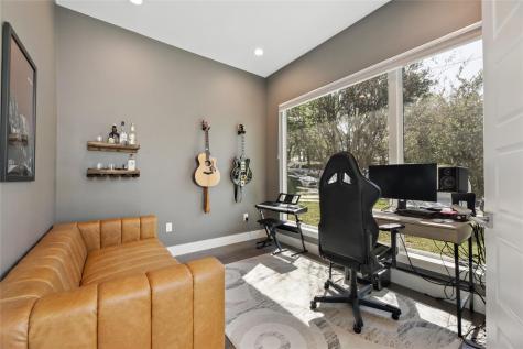 904 Catalpa Street Austin TX 78702
