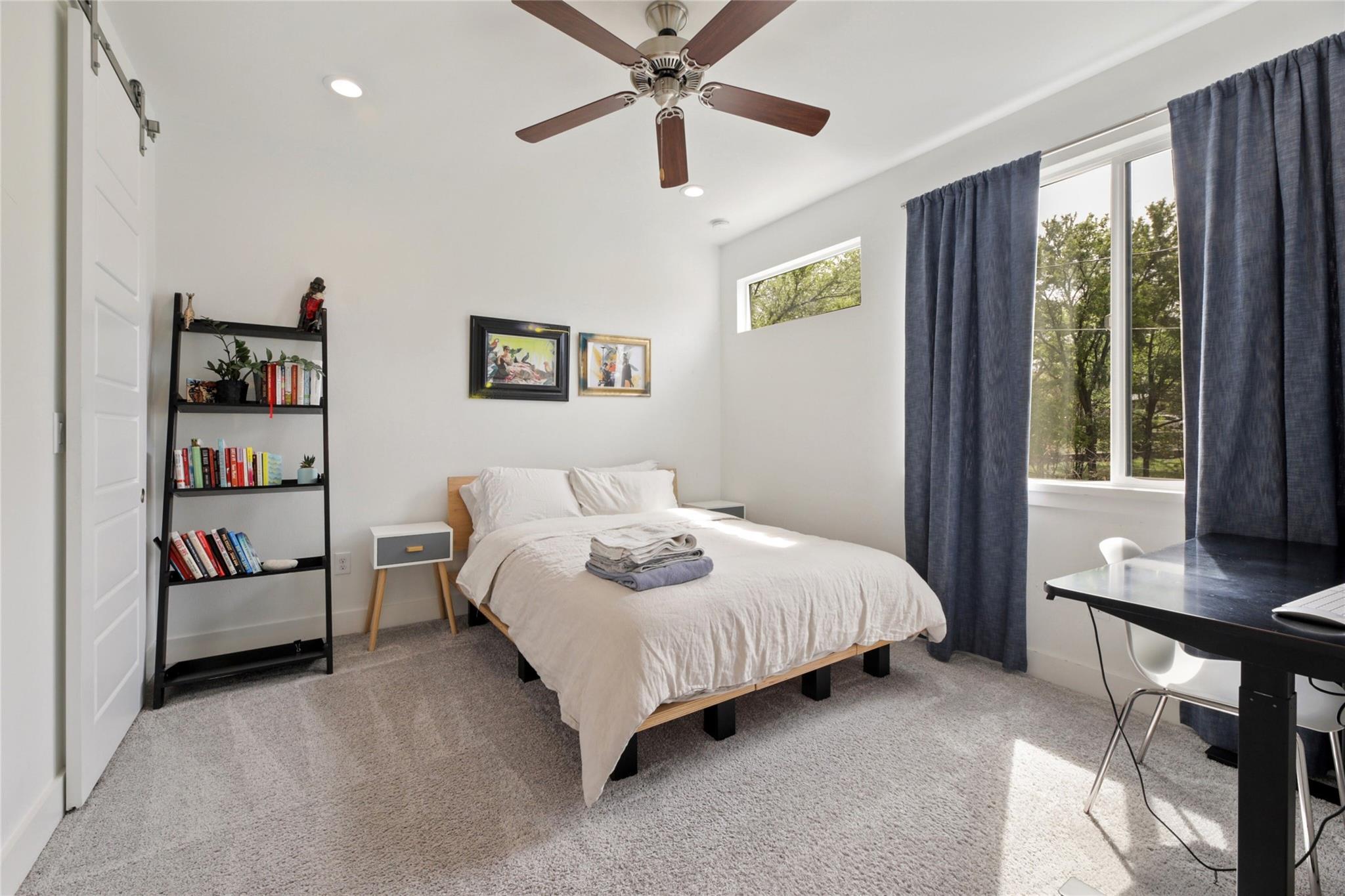 904 Catalpa Street Austin TX 78702