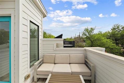 904 Catalpa Street Austin TX 78702