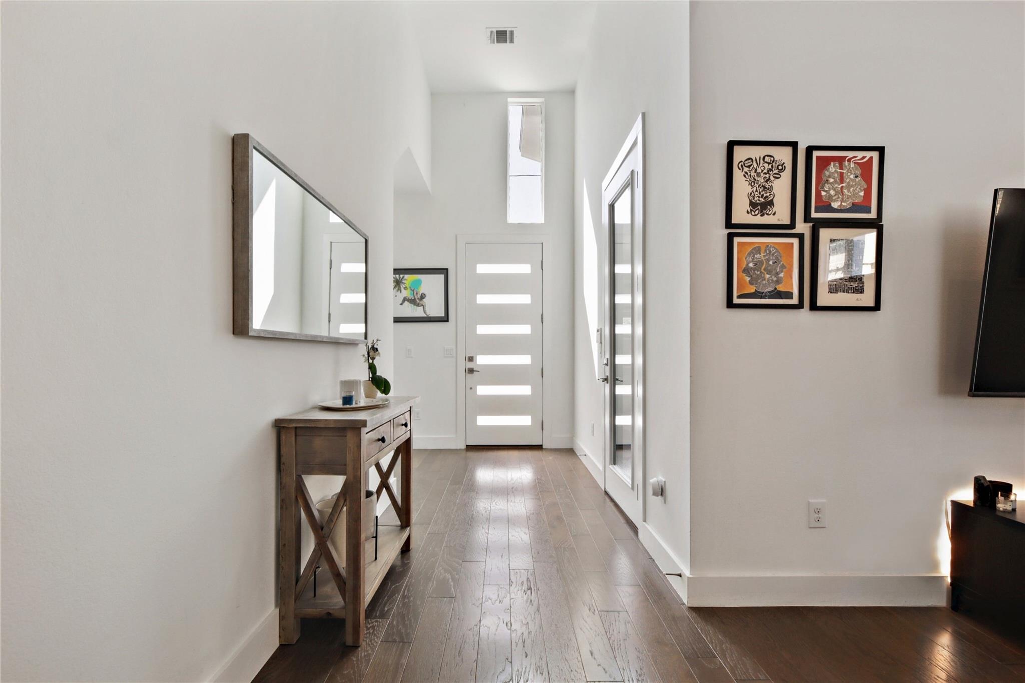 904 Catalpa Street Austin TX 78702